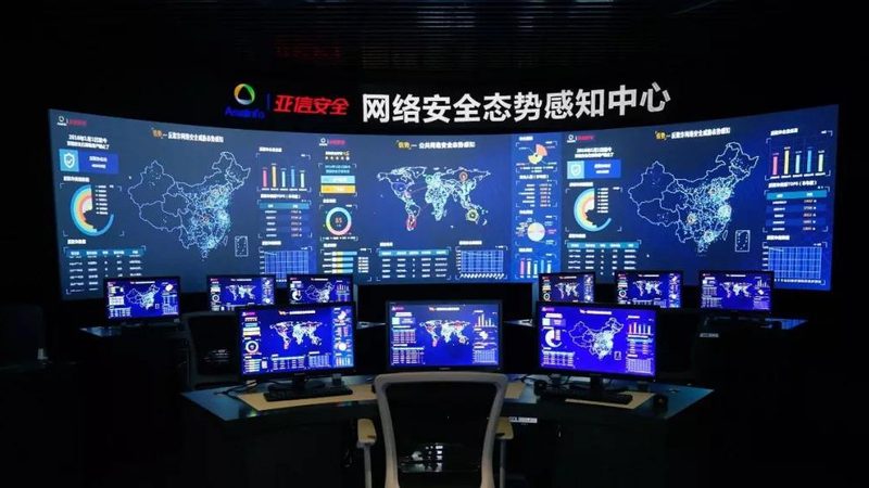 在选择IT运维服务商时，可以从以下几个方面进行筛选：